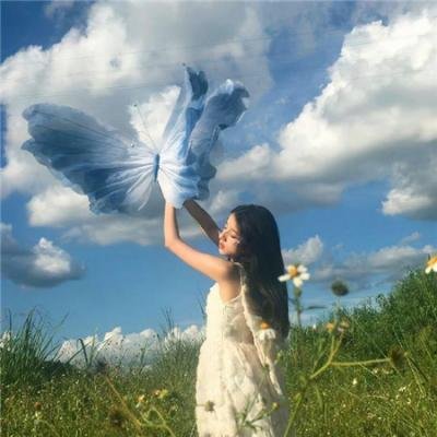 捧起希望的双手