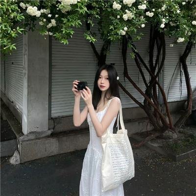AI男友竟深藏不露